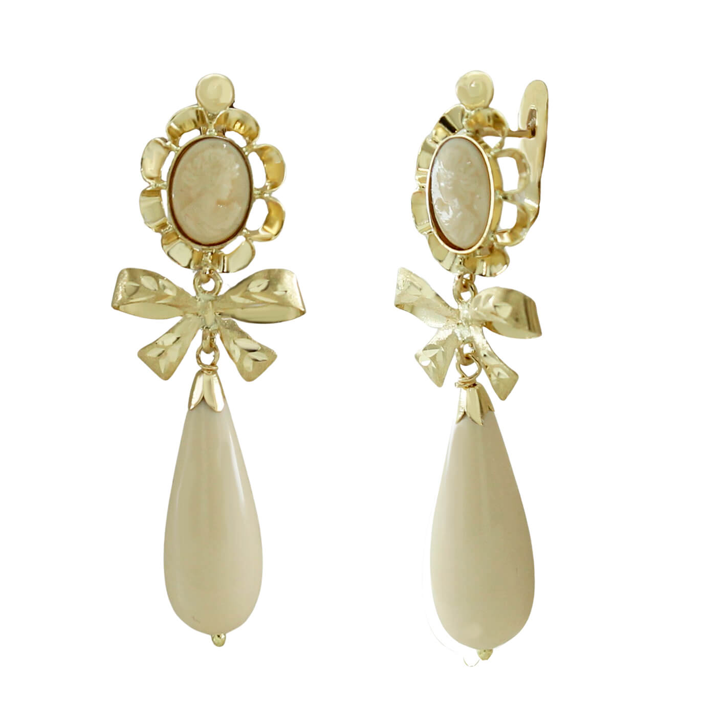 Pendientes de coral y lazo oro 3 Pendientes de coral y lazo oro - Imagen 3
