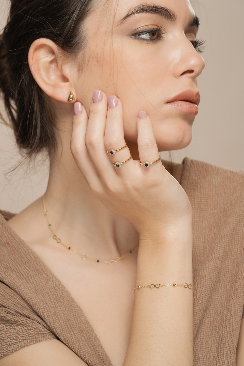 Anillo de mujer circonitas y piedra de color rubí oro 3 Anillo de mujer circonitas y piedra de color rubí oro - Imagen 3
